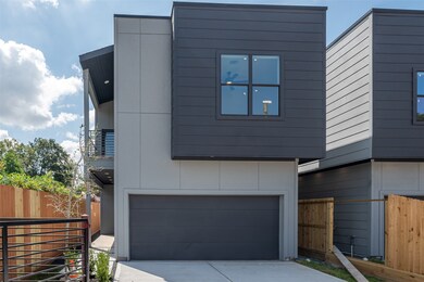 5009 Golden Forest Dr, Houston, TX 77091 - photo 4