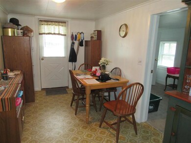 22 Second St, Claremont, NH 03743 - photo 7