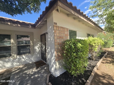 908 E Vaughn Ave, Gilbert, AZ 85234 - photo 2