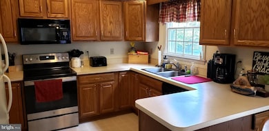 201 Frederick Dr, Centreville, MD 21617 - photo 2