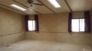 836 Harman Way S unit 55, Orting, WA 98360 - photo 3