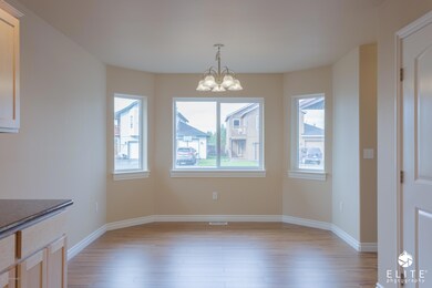 6409 Spruce St (6 of 23)