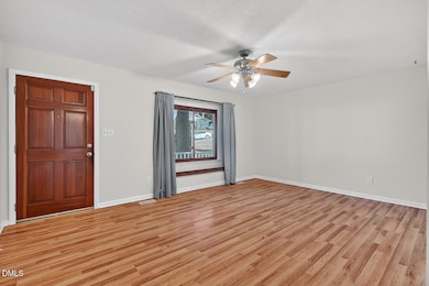 905 Pond St, Clayton, NC 27520 - photo 5