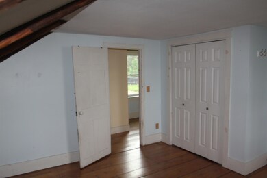 893 2nd Nh Turnpike, Claremont, NH 03743 - photo 7