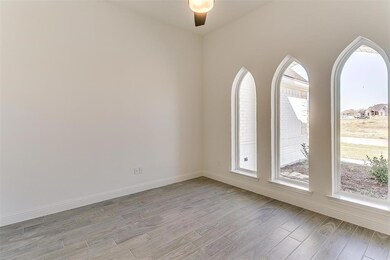 105 Southern Ct, Springtown, TX 76082 - photo 7