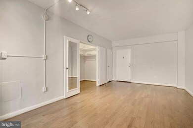 The Winthrop unit 609, Washington, DC 20036 - photo 7