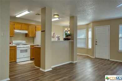 305 Dillon Dr, Copperas Cove, TX 76522 - photo 4