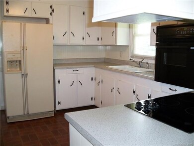 All appliances included