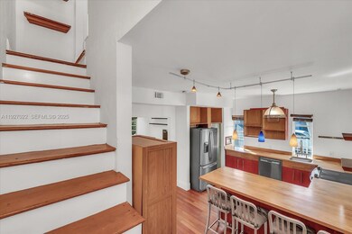 1525 Pennsylvania Ave unit 1, Miami Beach, FL 33139 - photo 6