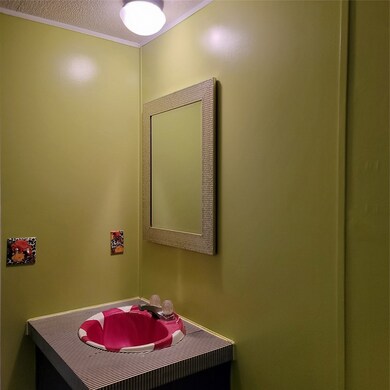 20519 Kermier Rd unit 4, Waller, TX 77484 - photo 7