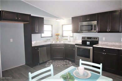 MLS 200121 Kitchen4 - Bow Ct 1107