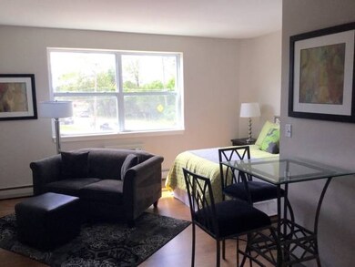 720 Crescent St, Wheaton, IL 60187 - photo 6