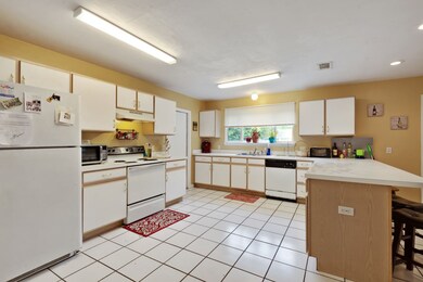 1204 Francisco Dr, Tallahassee, FL 32304 - photo 2