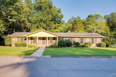 619 Cleermont Dr SE, Huntsville, AL 35801 - photo 2