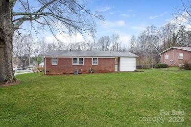 2635 Skyland Dr, Gastonia, NC 28052 - photo 2