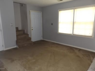 8205 Damascus Cir C1 010