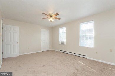 119 S Laurel Ave unit B, Berkeley Springs, WV 25411 - photo 7