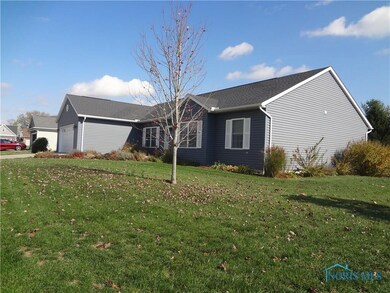 1212 Lillian Ln, Wauseon, OH 43567 - photo 3