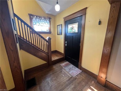 1422 Elm St, Coshocton, OH 43812 - photo 7