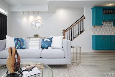 1206 Lynch St, St. Louis, MO 63118 - photo 6