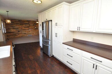 Kitchen 3