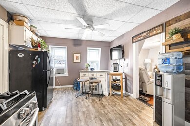 10 Greendale Ave, Worcester, MA 01606 - photo 7