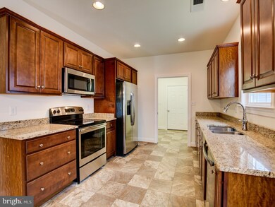 114 Sadi Ct, Stephens City, VA 22655 - photo 6