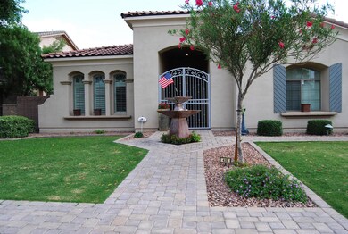 435 e phelps-chandler-front of home (6)