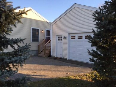 7 Parker Cir, Saco, ME 04072 - photo 3