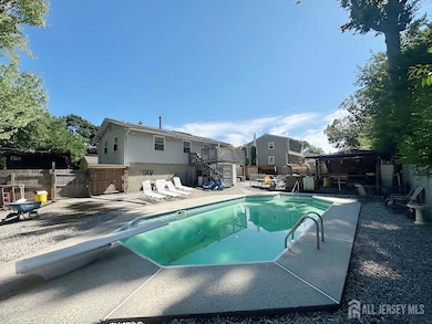 41 Poland St, Ewing, NJ 08638 - photo 2