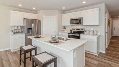 9619 Brighton Way SW, Cedar Rapids, IA 52404 - photo 6