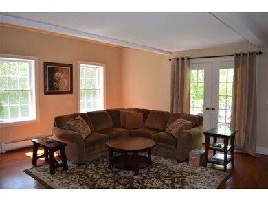 Dining area off kitchen