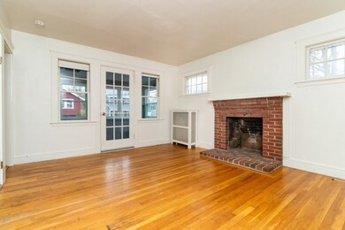 151 Pine St unit 2, Quincy, MA 02170 - photo 2