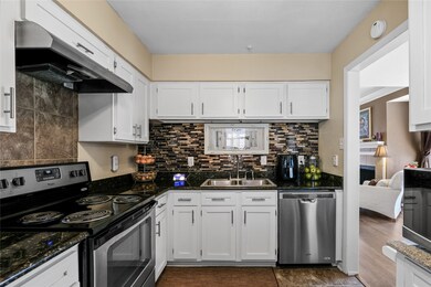 7849 Green Lawn Dr unit 7849, Houston, TX 77088 - photo 4