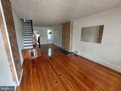 369 Hazel St, Reading, PA 19611 - photo 4