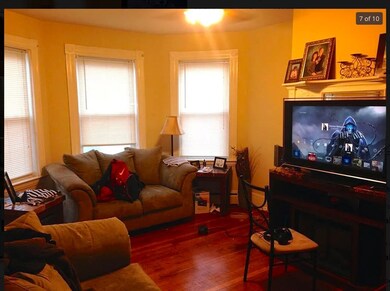 26 Dickens St unit 3, Dorchester, MA 02122 - photo 5