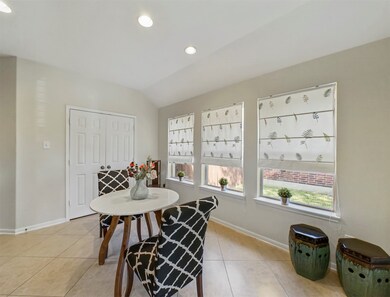 8214 Garrison Point Dr, Houston, TX 77040 - photo 6