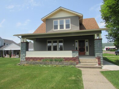 1031 E Front St, Berwick, PA 18603 - photo 2