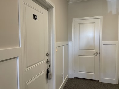 828 Goswell Dr., Unit 103