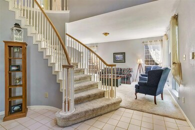 808 Tradonna Ln, Hurst, TX 76054 - photo 3