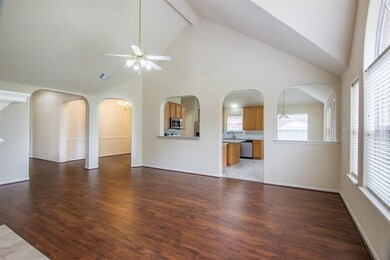 16510 Oat Mill Dr, Houston, TX 77095 - photo 4