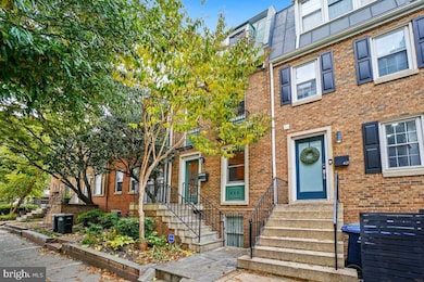 623 I St SW, Washington, DC 20024 - photo 2