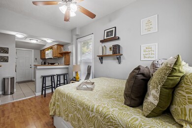 792 Grove St unit 4, Manchester, NH 03103 - photo 5