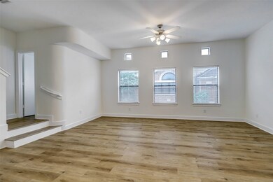 3665 Main Plaza Dr, Houston, TX 77025 - photo 6