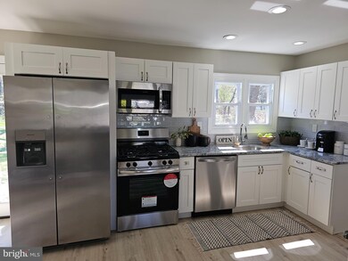 12 Pheasant Ln, Willingboro, NJ 08046 - photo 5