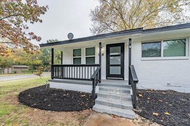 713 Hurstview Dr, Hurst, TX 76053 - photo 3