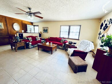 712 E Ross St, Tahlequah, OK 74464 - photo 7