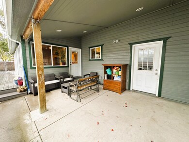 5245 Sturdivant Ave, Klamath Falls, OR 97603 - photo 7