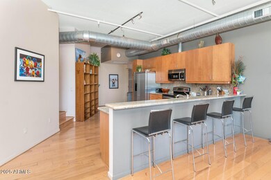 Third Avenue Lofts unit 305, Scottsdale, AZ 85251 - photo 6