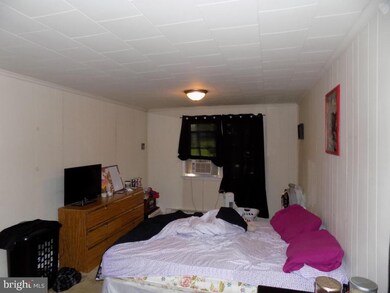 334 W High St, Womelsdorf, PA 19567 - photo 4